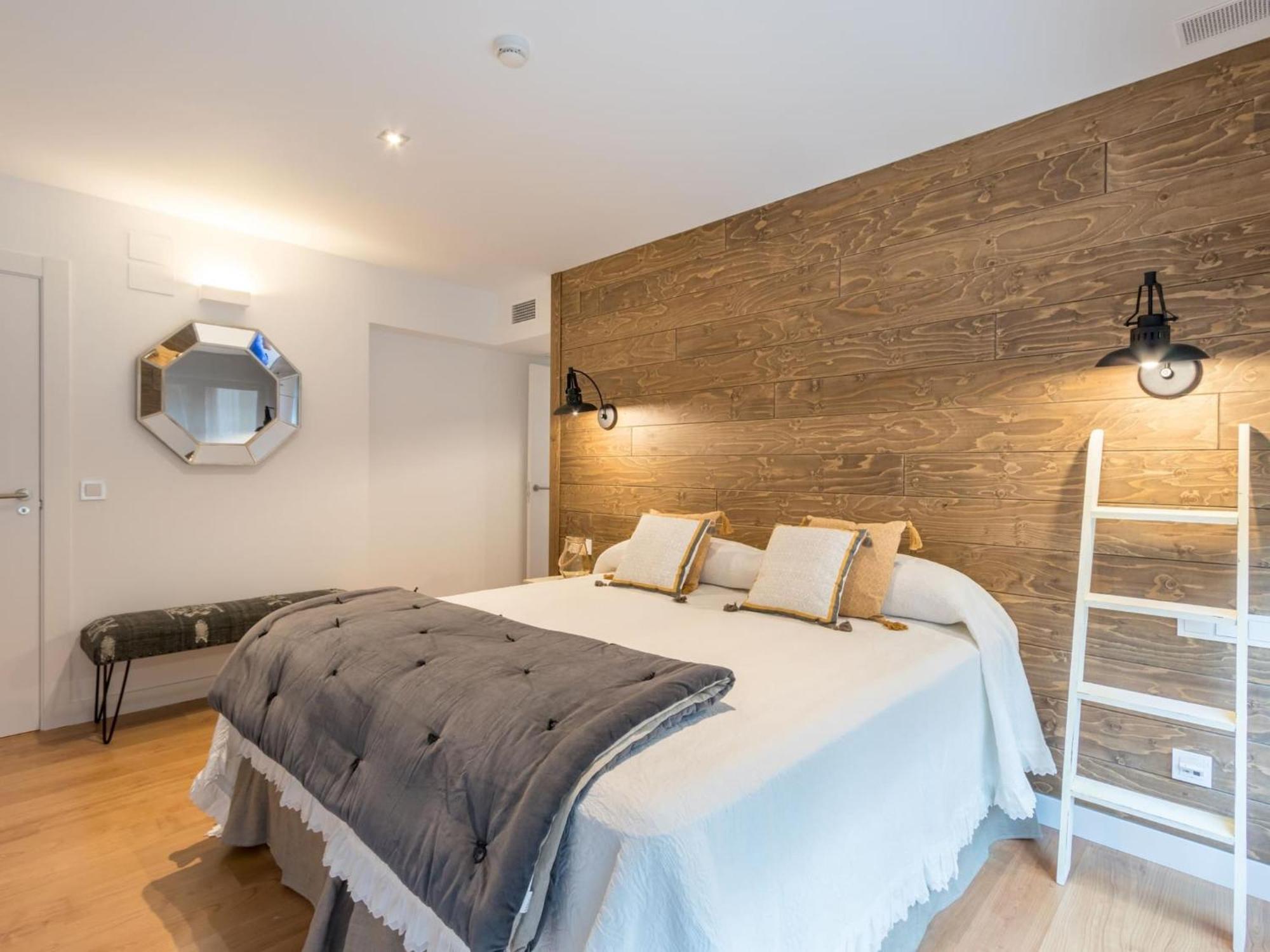 Chezmoihomes Plaza Nueva Deluxe Гранада Екстериор снимка